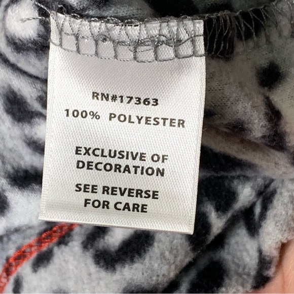 Live Love Disney Mickey Mouse Fleece Pajama Top - Picture 12 of 12